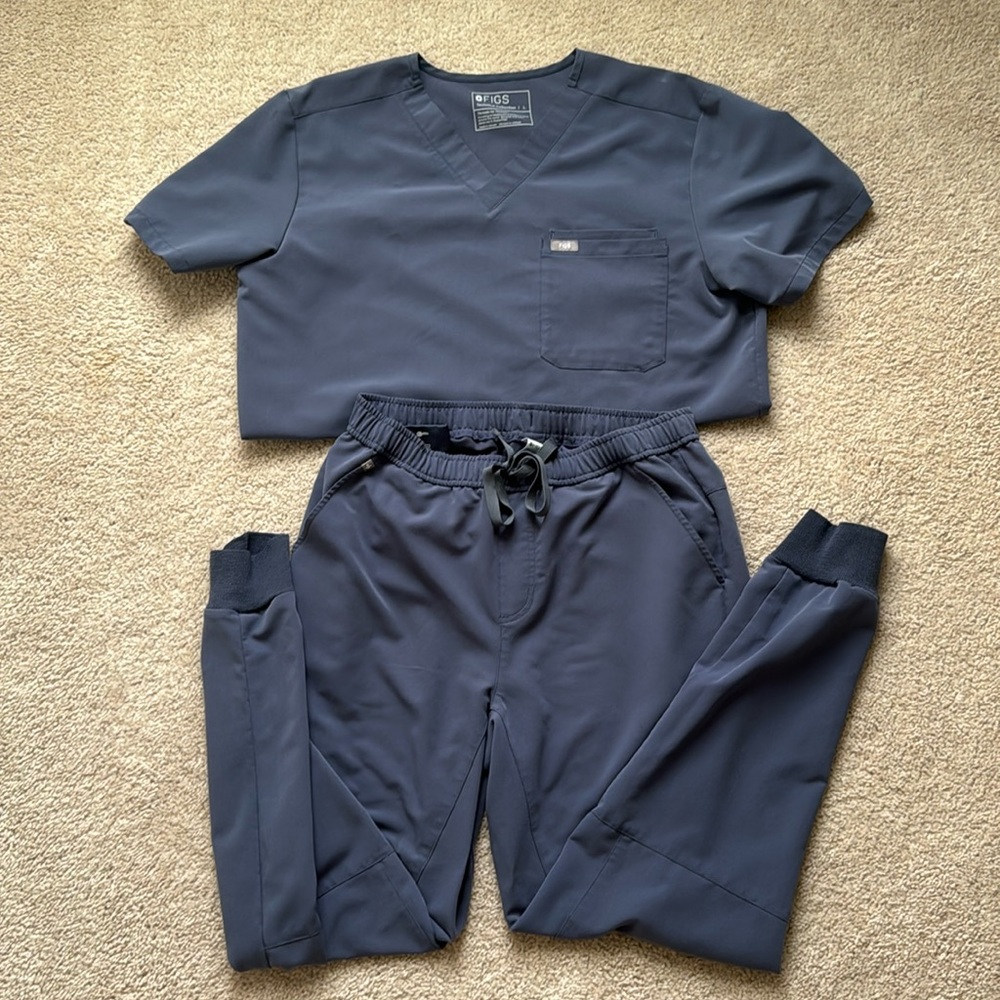 Men’s Figs Scrubs